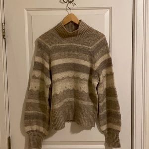 Abercrombie turtleneck